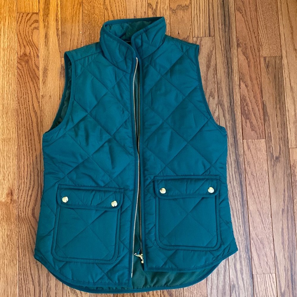 J crew green vest